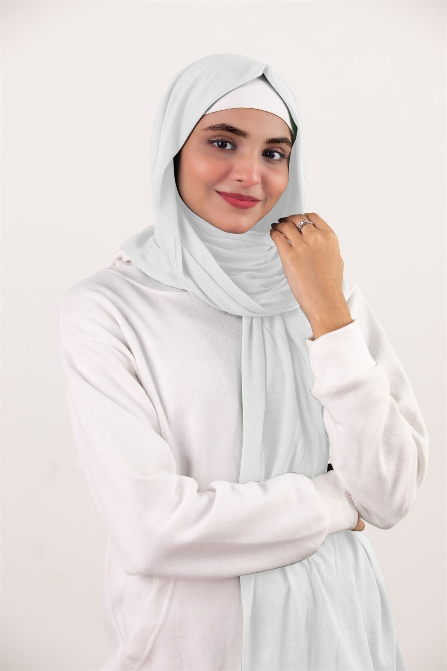 Jersey Hijab in White