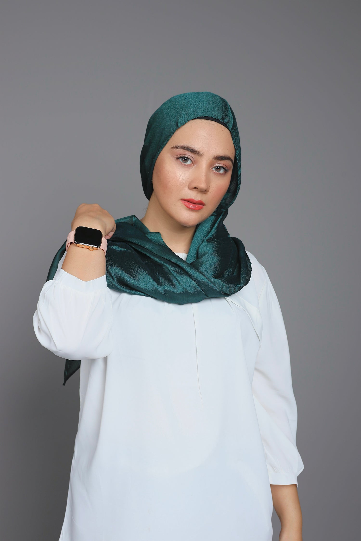 Metallic Chiffon Hijab in Emerald