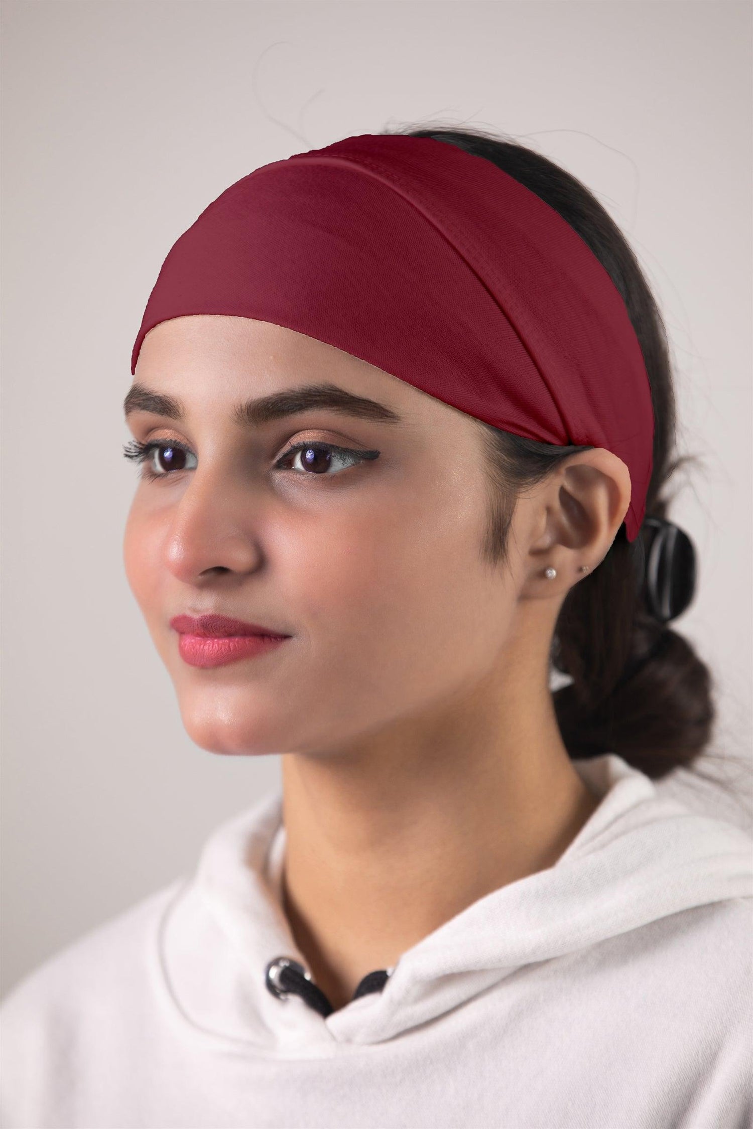 Hijab Band In Maroon. No Slip Headband.