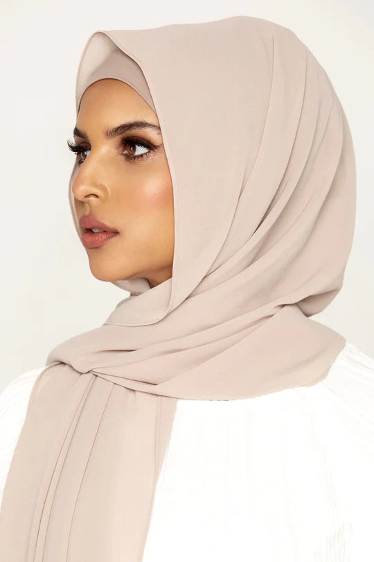 Plain Georgette Hijab in Milkshake