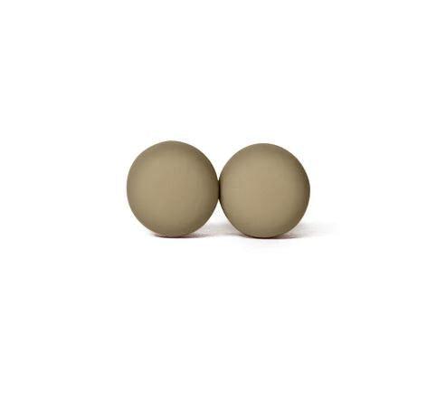 Matte Hijab Magnets in timeless khaki, designed for secure hijab styling without fabric damage. A fashionable alternative to traditional pins, ideal for any occasion.