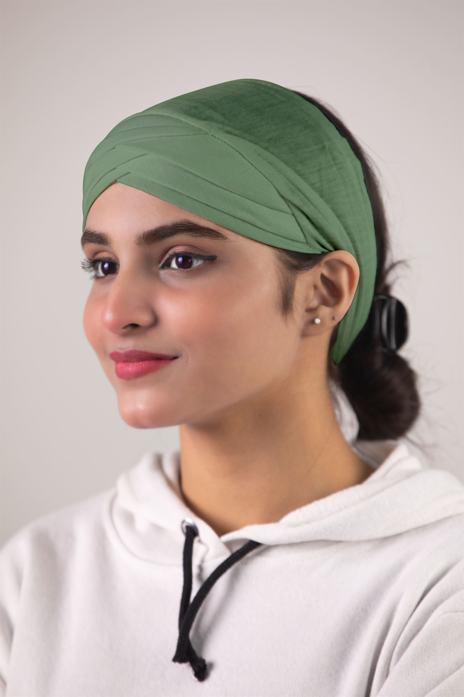 Criss Cross Cap in Apple Green