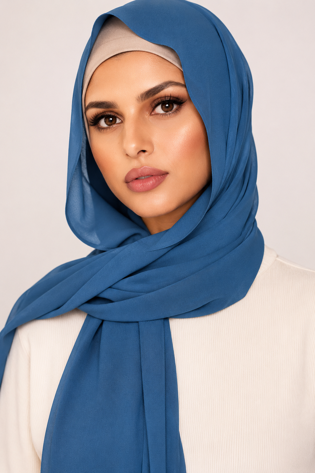 Plain Georgette Hijab in Teal Blue