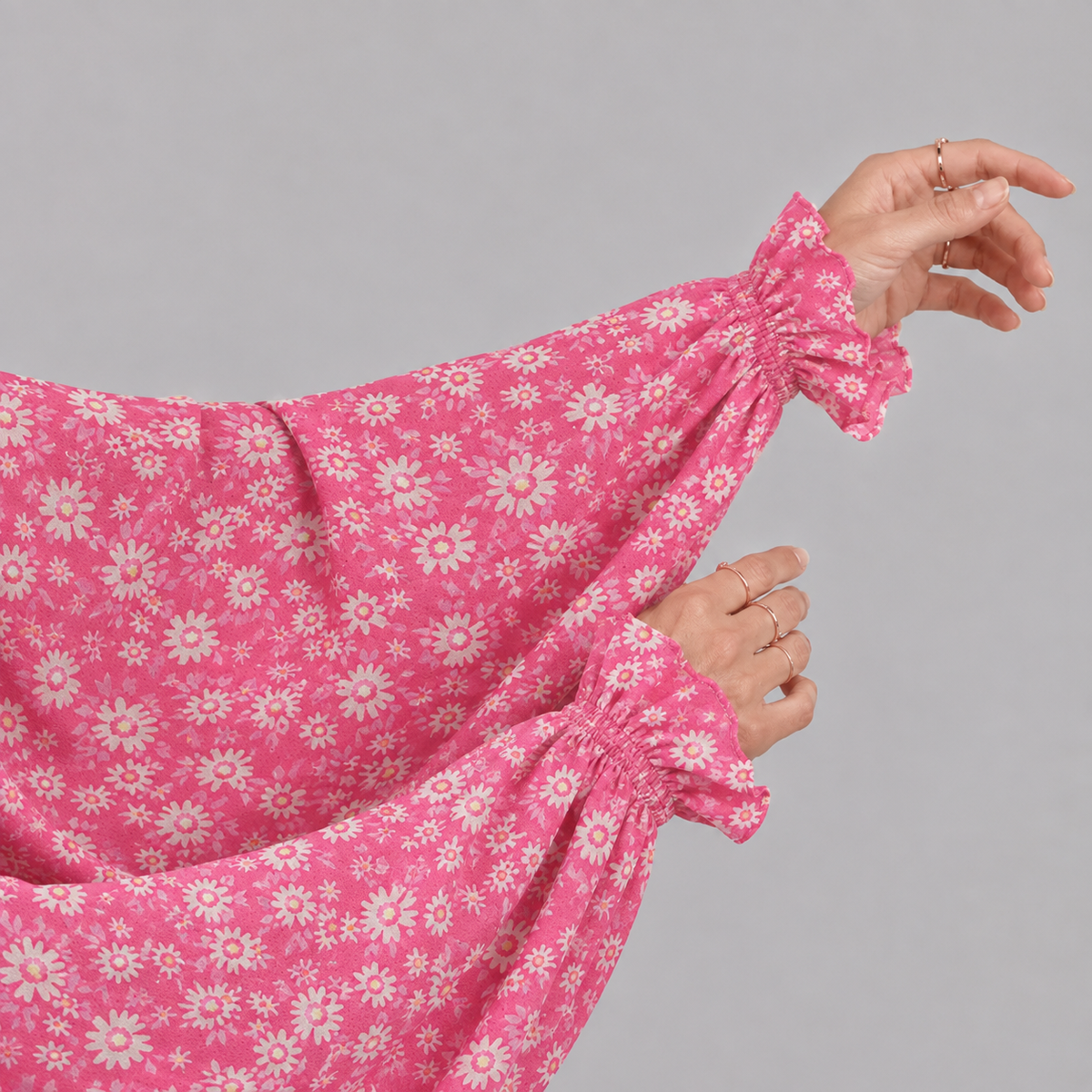 Pink Namaz Chadar - Daisy Print
