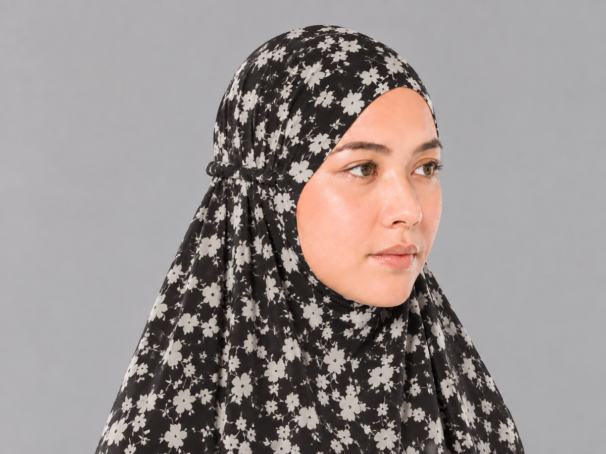 Black Namaz Chadar - Blossom Print