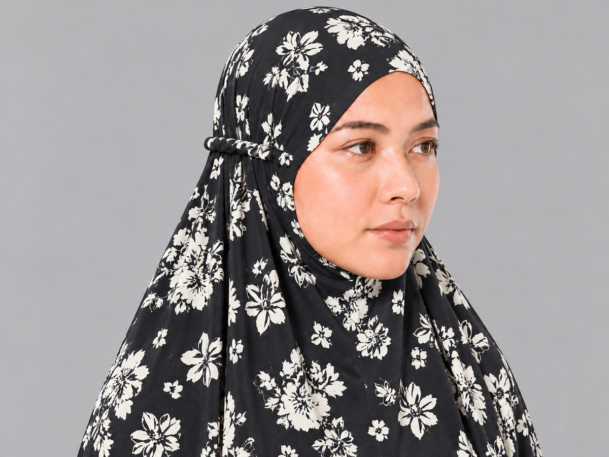 Black Namaz Chadar - Bouquet Print