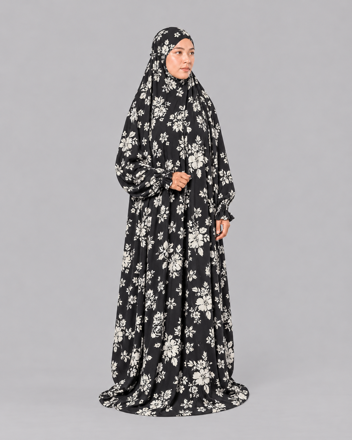 Black Namaz Chadar - Bouquet Print