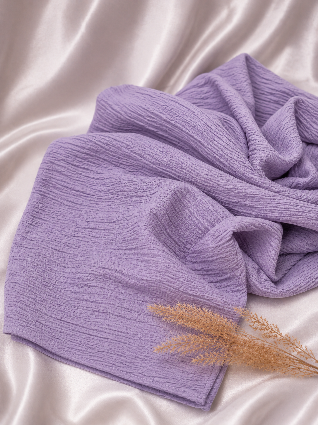 Crinkle Lawn Hijab in Muted Lavender