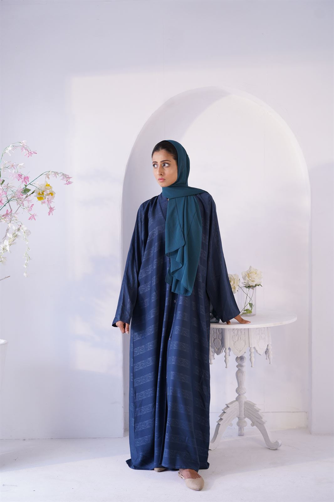 Zoom Emboss Gown Abaya In Peacock